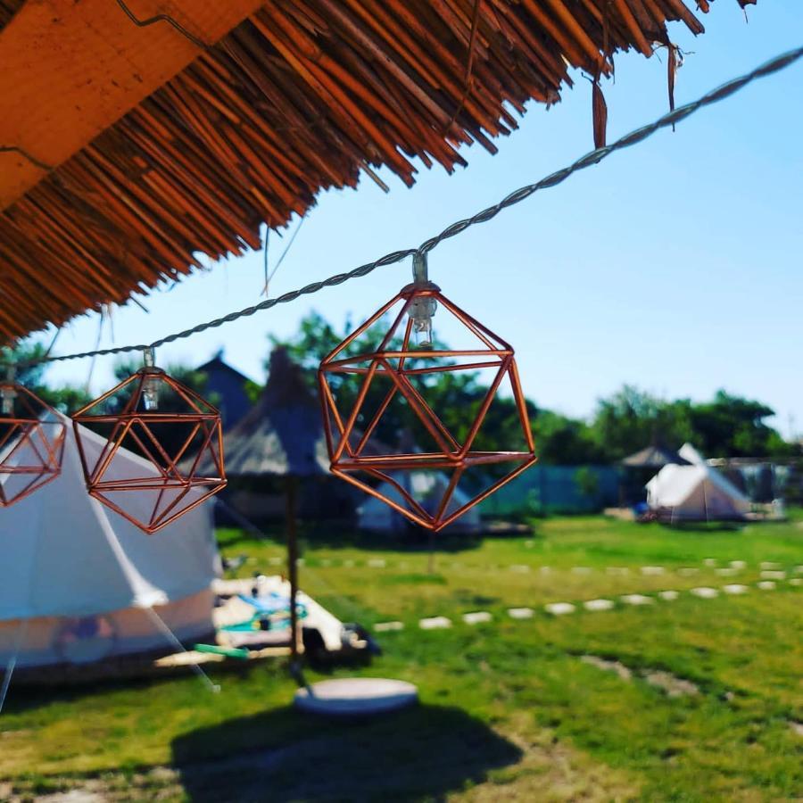 Luna Glamping Тузла Экстерьер фото
